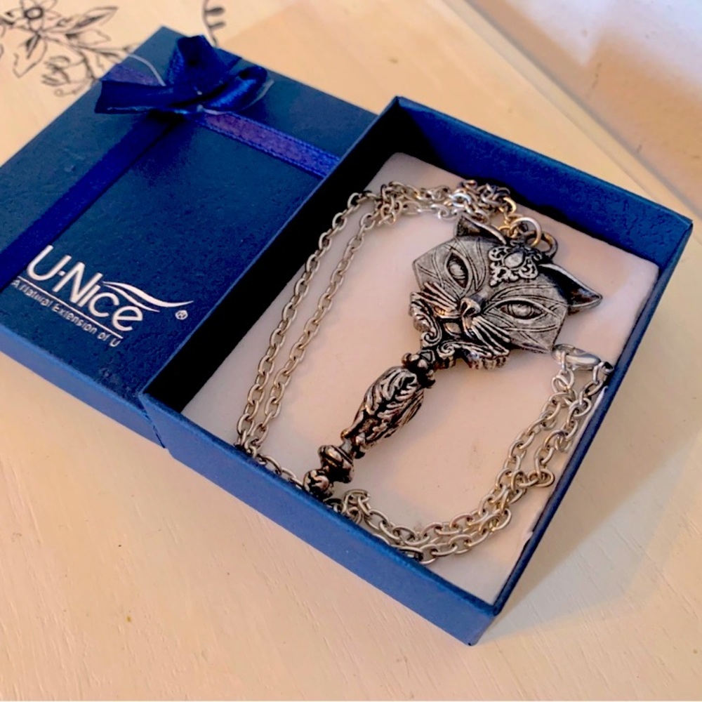 Cat mirror necklace